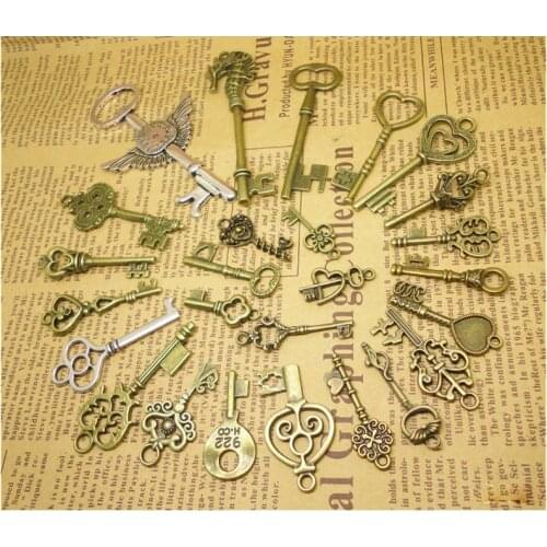 40pcs Retro Antique Bronze Key Different Style Creative Decorative DIY Keys Pendant Jewelry Accessories Home Decoration Parts
