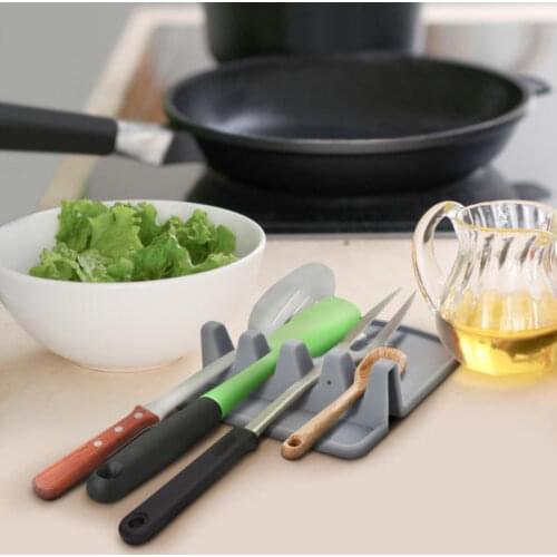 Yunexpress 2020 new kitchen silicone spoon rack filter oil drain spoon holder pot cover shovel insulation pad