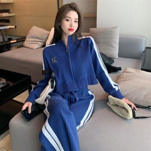 Casual Fashion Suit Womens Spring and Autumn 2021 New Slim Knit Sports Wind Wide-leg Pants Western Style Two-piece Set