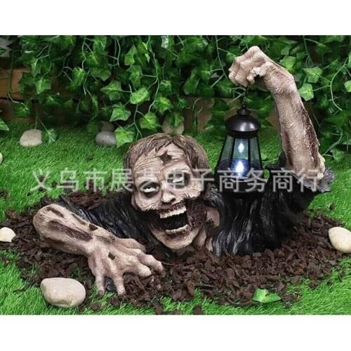 Zombie With Solar Led Lantern Resin Zombie Garden Statues Horror Movie Garden Gnomes Statue For Outdoor Garden Patio Yard Lawn