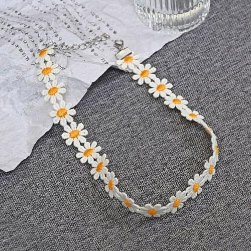 Classic Fashion Daisy Collar Women Lace Collar Party Jewelry Gift For Lady