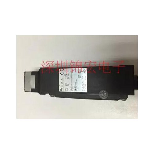 1PCS HS5E-D4 Safety Door Switches