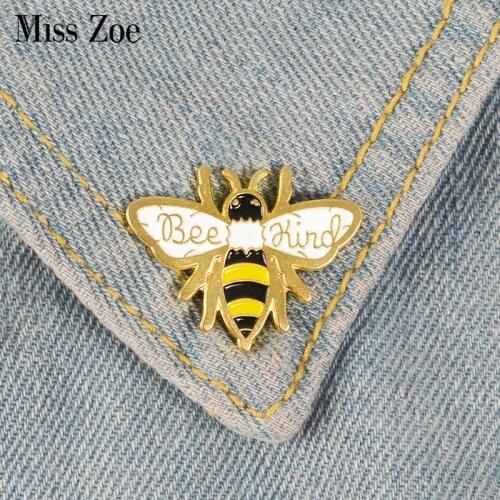 Bee Enamel Pins Autism Awareness Badges Custom Pastel Brooches Denim Shirt Lapel Pin Cartoon Insect Jewelry Gift for Kids