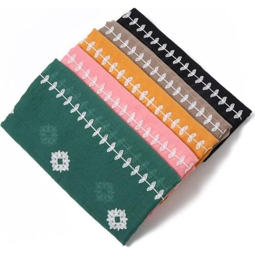 2021 Cotton Hijab Scarves Women Muslim Crinkle Head Scarf Embroidered Flowers Shawls Pashmina Wrap Hijab Scarves Headband