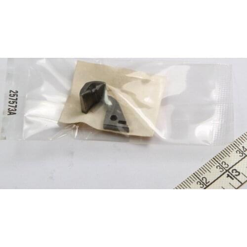 257573A THREAD CUTTER KNIVES FOR PEGASUS W664-33 , W600 , W2600 , W700 , WT200 , WT600 SEWING MACHINE