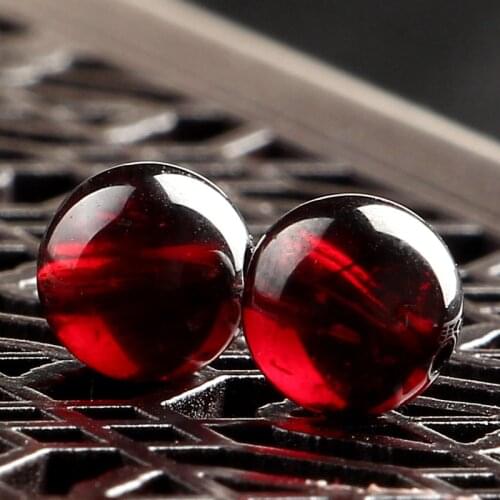 Natural Red Garnet Beads Suitable for Women and Girl as Birthday Present Charming GemsStones Used to Make bracelets or Necklace