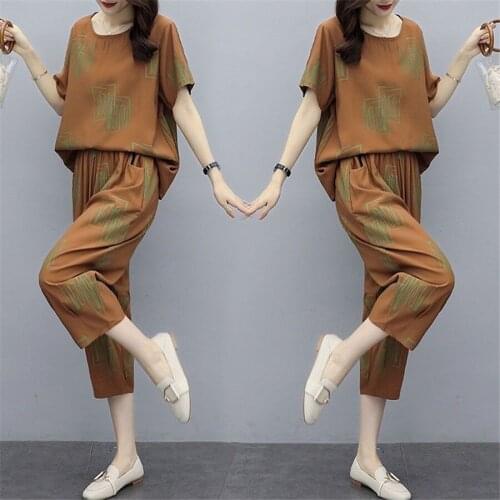 Fashion casual sports suit women 2021 Summer clothing New 2 piece set Large size Short sleeve tracksuit for women Youth clothing