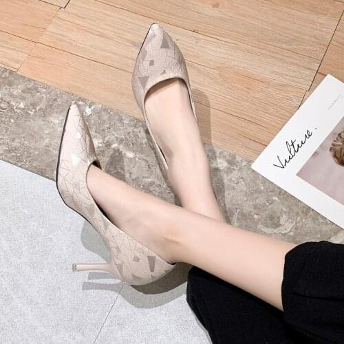 Womens High Heels Fashion Wild Classic Geometric Texture Comfortable Womens Casual Banquet Office Mature High Heels W32-02