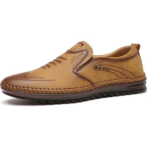 2020 Mens soft skin Shoes Spring Summer Fashion Casual Leather Shoes Slip-On Invisible Heightening Driving shoes Men Loafers