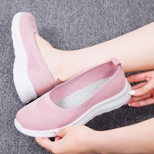 Summer Fashion Women Flat Slip-on Shoes Loafers Mesh Cotton Comfortable Woman Ballet Flats Sneakers Nurse Lady Footwear