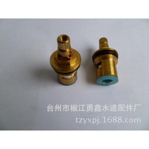 Vidric Faucet valve core Copper ceramic quick opening valve core 20 flower teeth Copper thickening