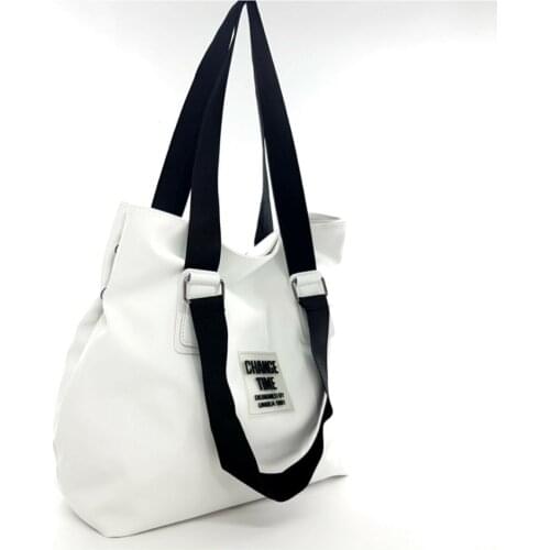 Merr Women's Shoulder Bags