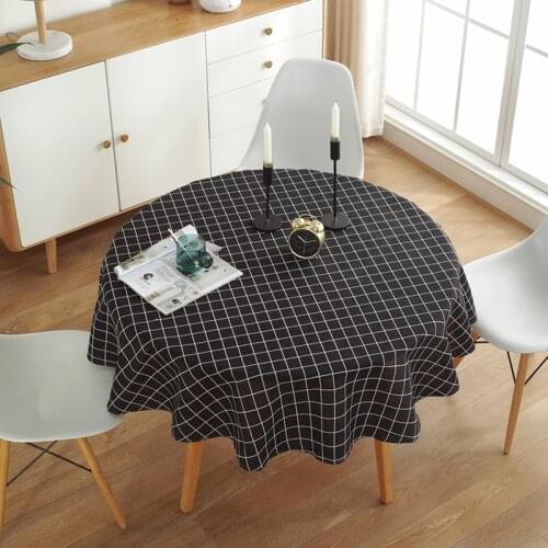 Senisaihon Linen Tablecloths On The Table
