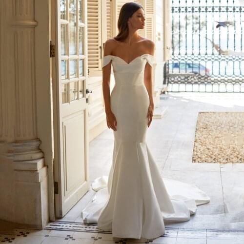 Eightree Off The Shoulder Wedding Dress 2021 Simple Mermaid Satin Backless Lace up Back Sweep Train Vintage Bridal Evening Gowns