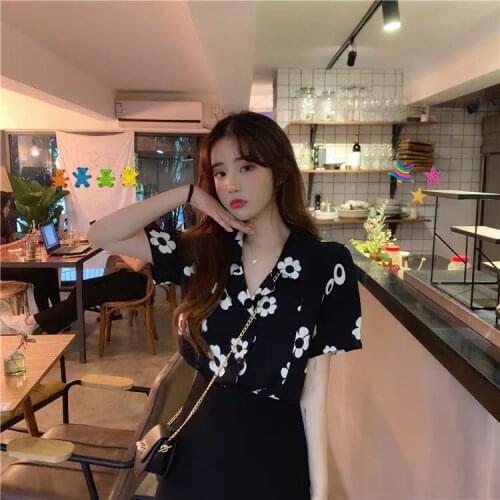 Spring Summer New Retro Cold Loose Slimming and All-Matching Fashionable Short Sleeve Scheming Top Hong Kong Style Printed Shirt