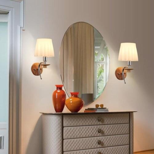 Modern minimalist wall lamp led creative bedroom bedside wall lamp American hotel bedside lamp