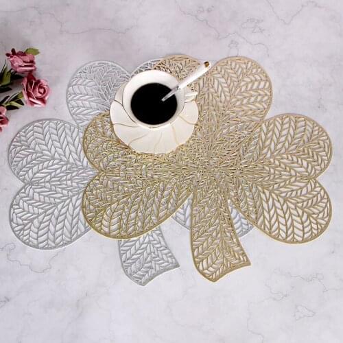 4 PCS PVC Placemat Light Luxury Style Golden Hollow Heat Insulation Placemat Clover Decoration Table Mat Restaurant Western Food