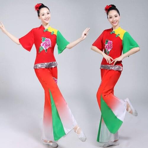 Summer short-sleeved yangko dance costumes red short-sleeved pants two-piece Chinese wind