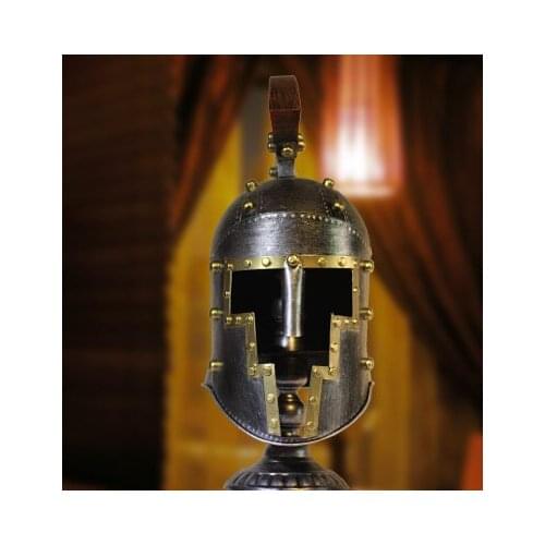 Sparta warriors and helmets metal helmet ornaments Handmade retro iron ornaments glory of the European King statue decoration