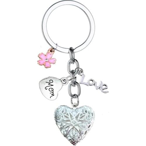 36PC Hollow Heart Keyrings Love Mom Flower Charm Pendant Keychains Mom Mommy Mama Mothers Day Gifts Bag Wallet Key Ring Jewelry