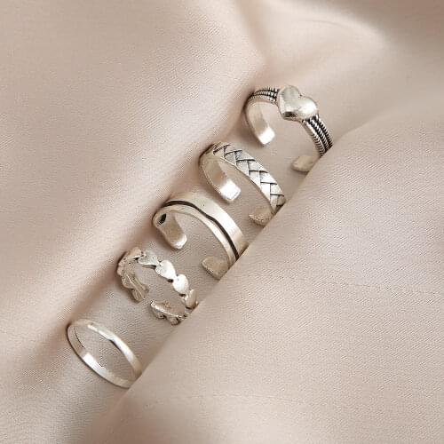 Fashion 5Pcs Set Ring for Women Metal Alloy Hollow Love Heart Shape Opening Lady Finger Ring Female Jewelry Party Wedding Gift