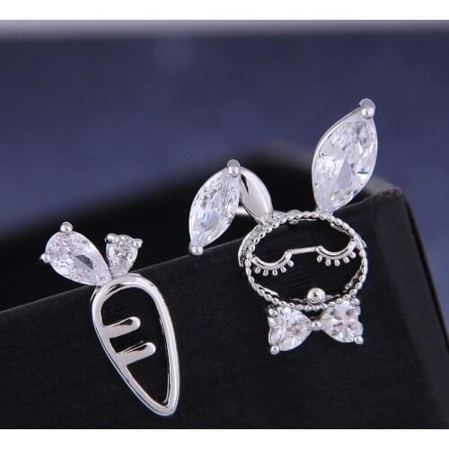 New Design Hot Sale Fashion Jewelry Simple Rabbit and Carrot Zirconia Metal Earrings aretes de mujer modernos 2020