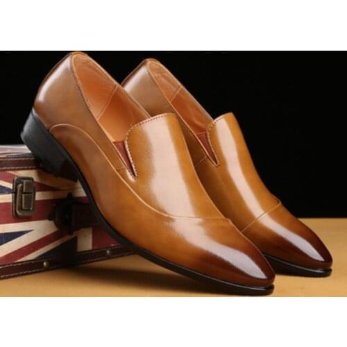 2021 New Mens Business Formal Leather Shoes Korean Casual Pointed Toe British Youth Fashion Small Leather Shoes Business Shoes