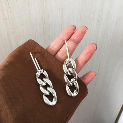 Exaggerated Punk Style Metal Chain Earrings Fashionable Woman Contracted Wind Stud Earrings