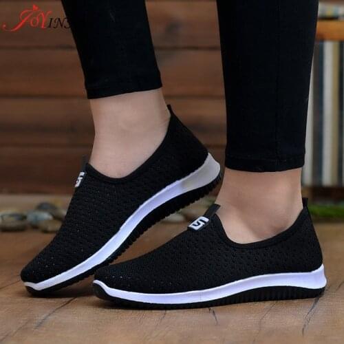 Plus Size Breathable Air Mesh Sneakers Women 2019 Spring Summer Platform Knitting Flats Soft Light Womes Shoes New Arrival
