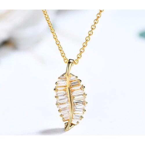 New simple temperament girls tide net red 18k gold glitter leaf ladder square diamond pendant necklace women high-end jewelry