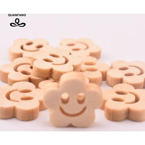 QUANFANG 30pcs 2 hole wooden buckle flower pattern DIY scraping quilting sewing / decorative crafts / home decoration