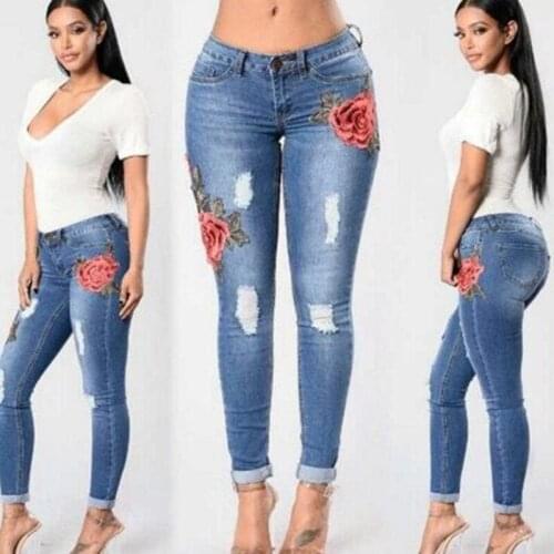 Rose Embroidered Jeans Woman Plus Size Vintage Blue Pencil Pants Ankle-Length Ripped Denim Trousers S-XXL