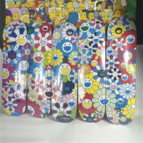 Takashi Murakami Sunflower Flower Color Skateboard Five-color Flower Puzzle Now Art Collectibles Decoration Pendant Exhib