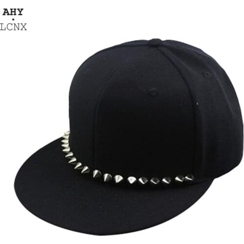 High Quality Fashion Hip Hop Caps Men Women Punk Hats Bigbang Personality Snapback Cap Spike Studs Rivet Hat Punk Jazz Style