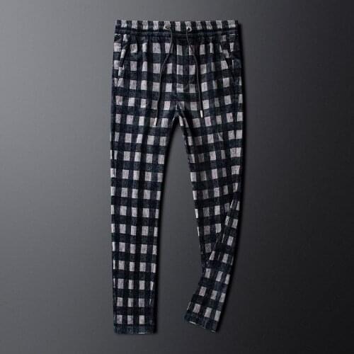 2021 autumn new comfortable plaid casual pants mens slim small straight soft mens Korean style trendy trousers handsome