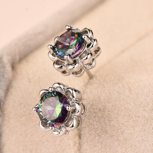 Huitan Women Dainty Flower Stud Earrings Silver Color Simple Stylish Female Earring for Party Gift Daily Wearable Trendy Jewelry