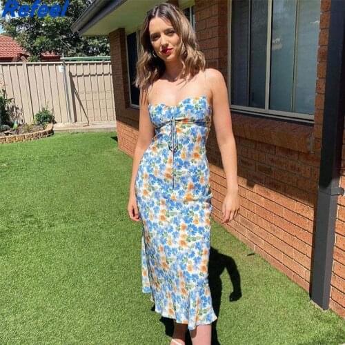 French Vintage Blue Floral Print Mini Dress 2021 Summer New V-Neck Lace-Up Pleated Slim Sexy Suspender Dresses