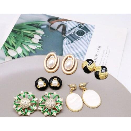 Geometrric Earring For Women Girls Flower Round Shell New