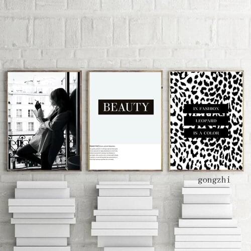 Smoking Woman Nordic Poster Fashion Leopard Pattern Canvas Painting and Prints Beauty Wall Art Pictures Living Room Home Decor