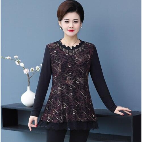 Middle-aged Womens Lace Hem T-Shirts Spring Casual Long Sleeve Print Mother Tops Pullover Vintage Plus Size 5XL Women Tee Shirts