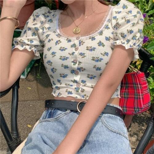 2021 Fashion Trend Women Ladies Summer Boho Style Short Puff Sleeve Floral Print Crop Top Buttons Down Casual T-shirts Tees