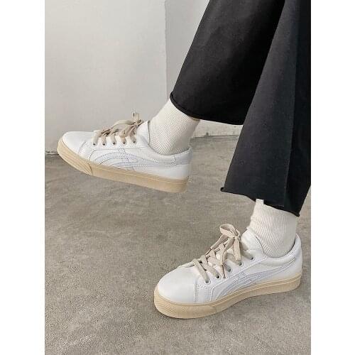 Little white shoes female 2021 new spring and autumn Korean fashion all-match student casual canvas shoes flat lace