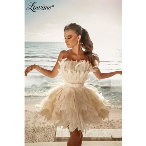 Feathers Fashion Cocktail Dresses Strapless Luxurious Homecoming Dress Party Gowns 2021 Custom Made Short Evening Dress