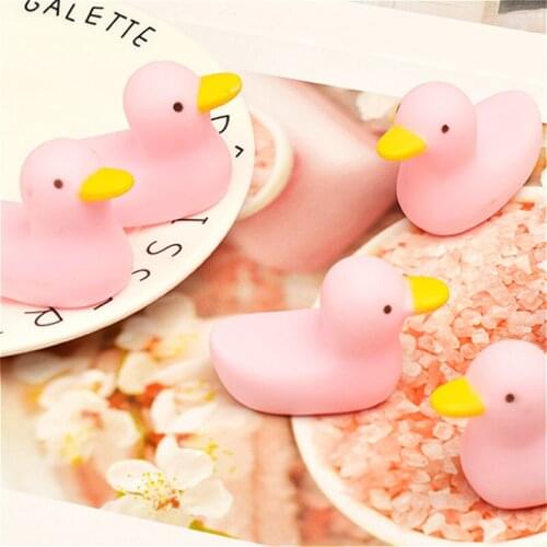 1pcs Safety Plastic Cartoon Duck Animal Chew Sound Play Squeaker Funny Tricky Toy For Kid Happy Gift Gags & Practical Jokes