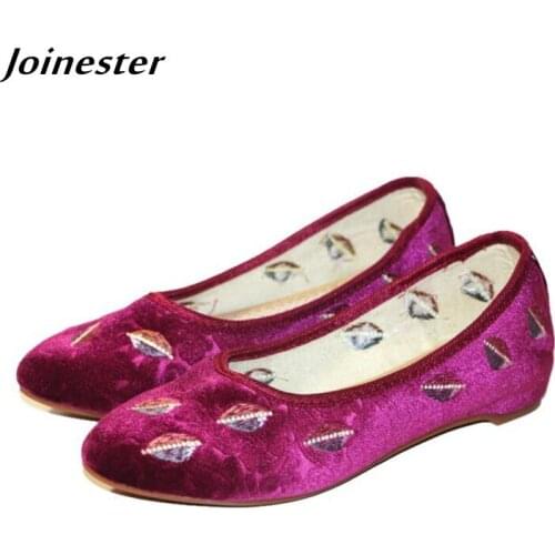 Spring Women Pointed Toe Slip-on Flock Loafers Ethnic Embroidery Flats Ladies Retro Dress Dance Shoes Ethnic Walking Shoes