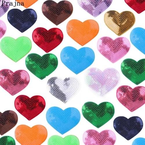 12 Style 12 PCS Wholesale Sequins Loves Heart Patches Iron On Embroidered Patches On Kids Clothes Cartoon Patches For Clothing