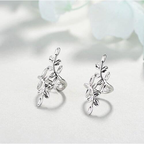 2pcs New Retro Spread Leaves Ear Clip Earrings Punk Cuff Without Ear Hole Steel Rosegold None Piercing Oreja Lobe Body Jewelry