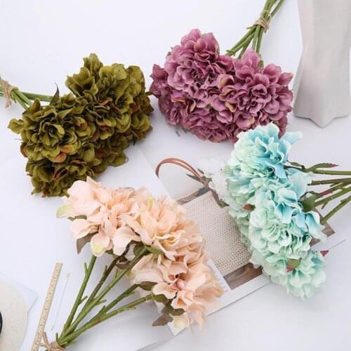 1 Bunch Artificial Flower Chrysanthemum Desktop Decor Faux Silk Flower Wedding Party Simulated Bouquet for Home Decoration