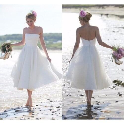 2018 Fashion Summer Beach Short A line vestido de noiva strapless party prom bridal gown tea length cheap bridesmaid dresses