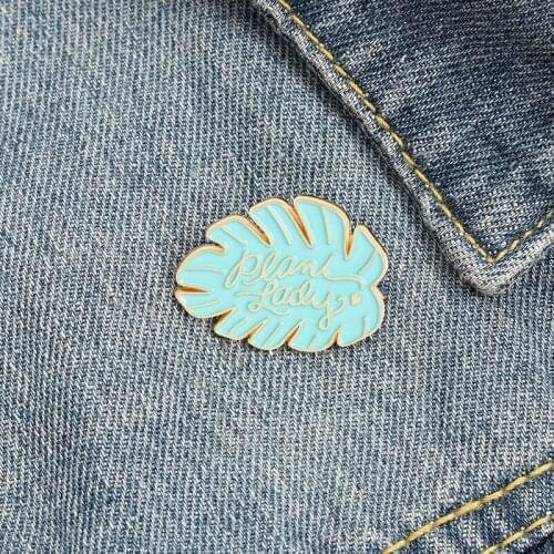 Pins Metal Plant Leaf Brooch for Coat Broche Lable Pines Badges on Backpack Brooches for Women Enamel Pin New Year Gifts 2021